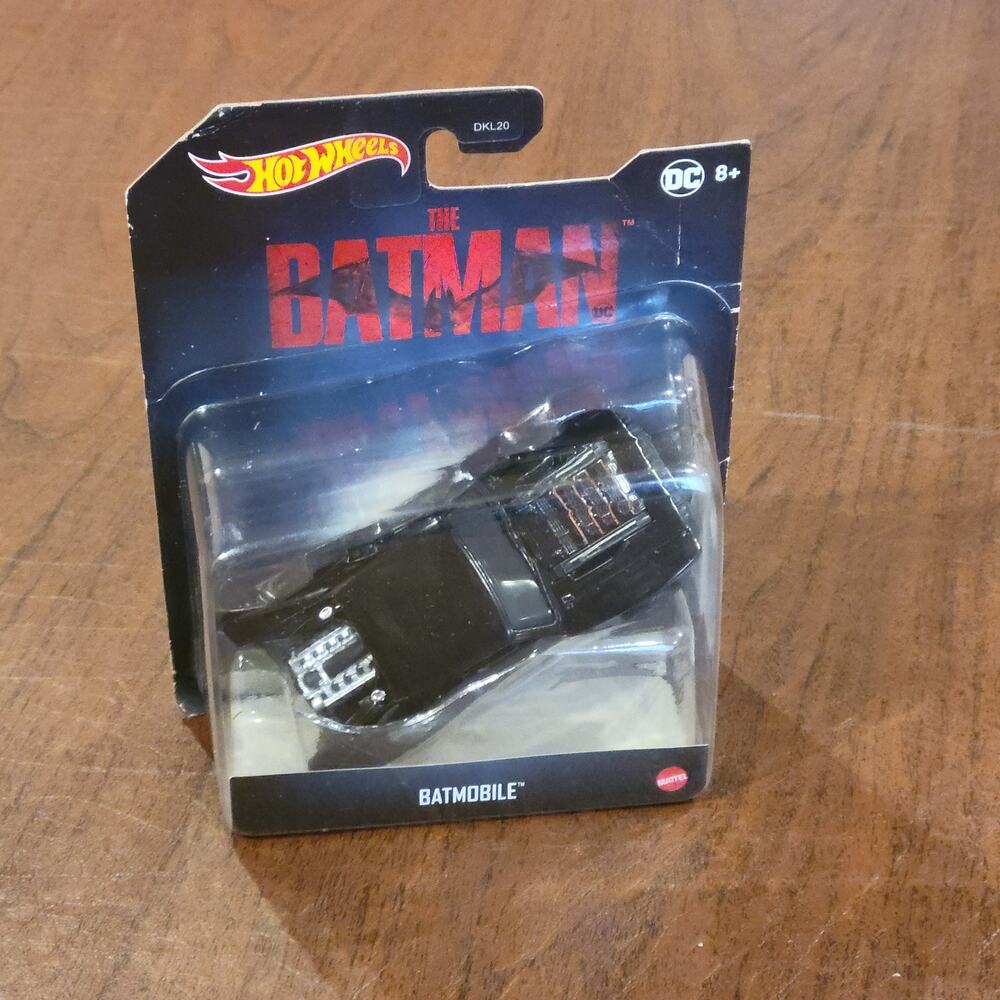 Hot Wheels DC BATMAN BATMOBILE Mattel New, in original package 1:50 scale